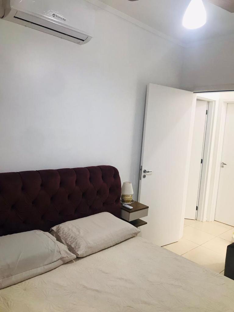 Apartamento Na Palhoca, Com Vista Para O Mar, Proximo A Mercados, Padarias E Farmacias. Exterior photo