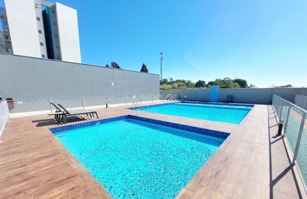 Apartamento Na Palhoca, Com Vista Para O Mar, Proximo A Mercados, Padarias E Farmacias. Exterior photo